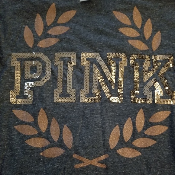 VS Pink Long Sleeve Campus Tee - Picture 4 of 6